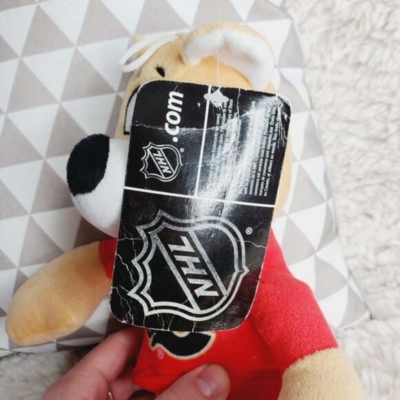 NWT Vintage NHL Calgary Flames Rare Collectible Licensed Mascot Small Plush - Picture 2 of 6